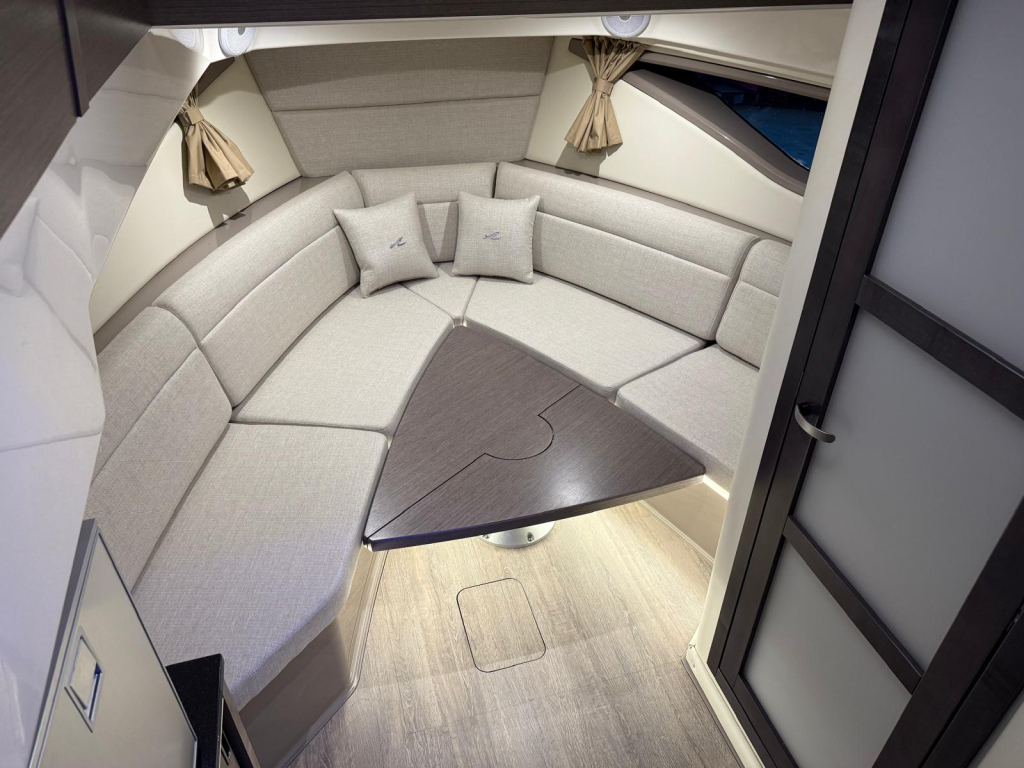 Sea Ray Sundancer 320 — foto 18 van 39