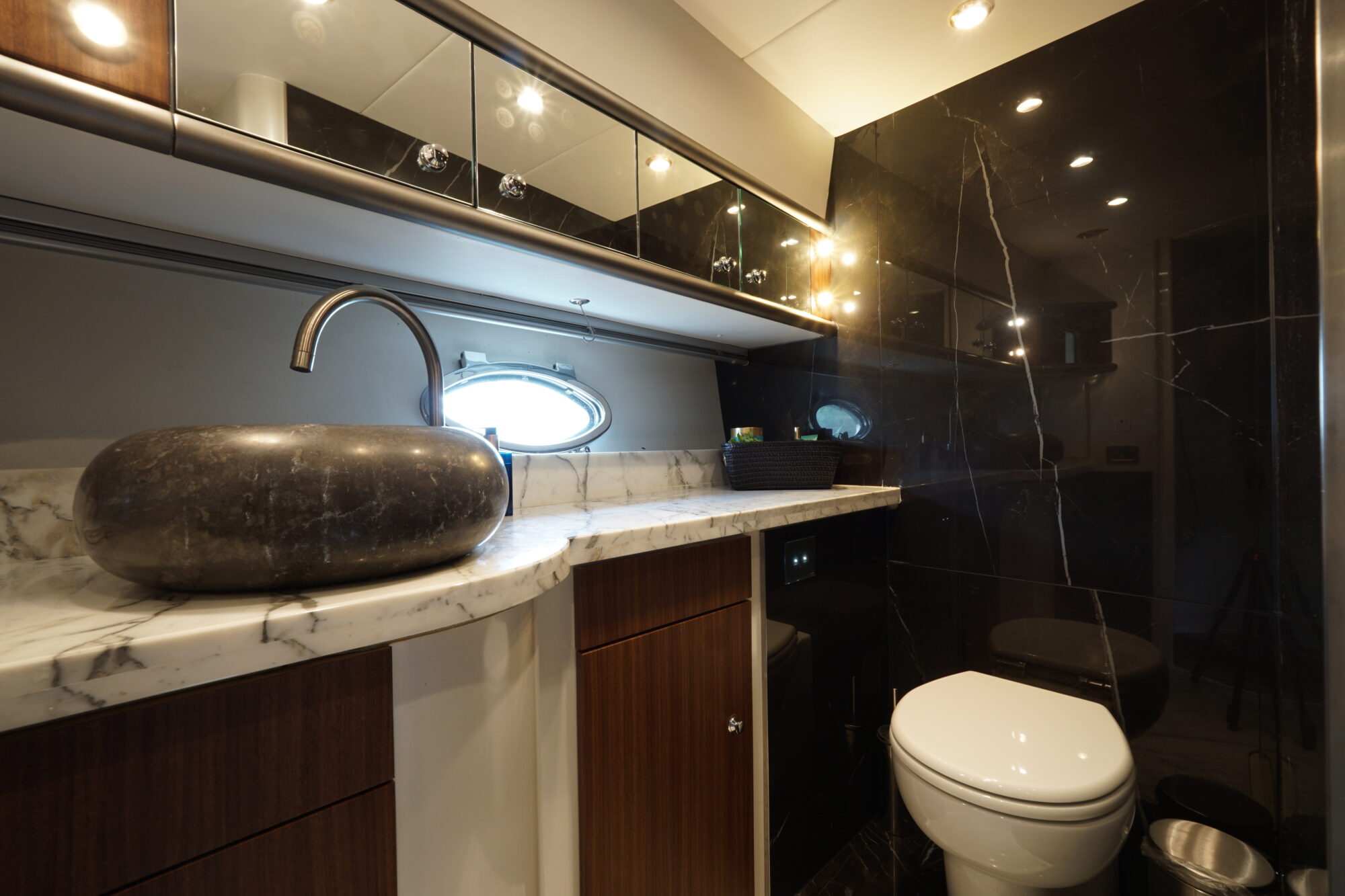 Sunseeker 62 Manhattan — foto 41 van 86
