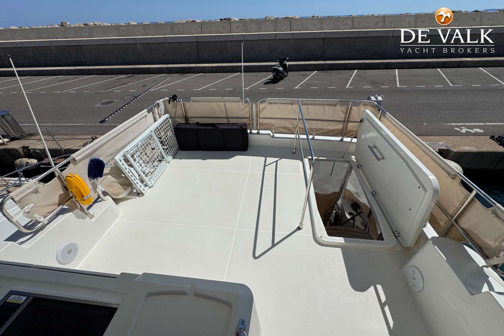 Beneteau Swift Trawler 48 — foto 9 van 35