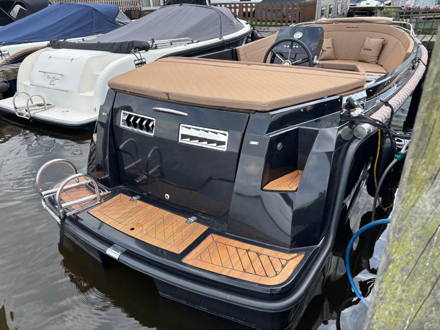 Corsiva 650 tender occasion Suzuki 30pk