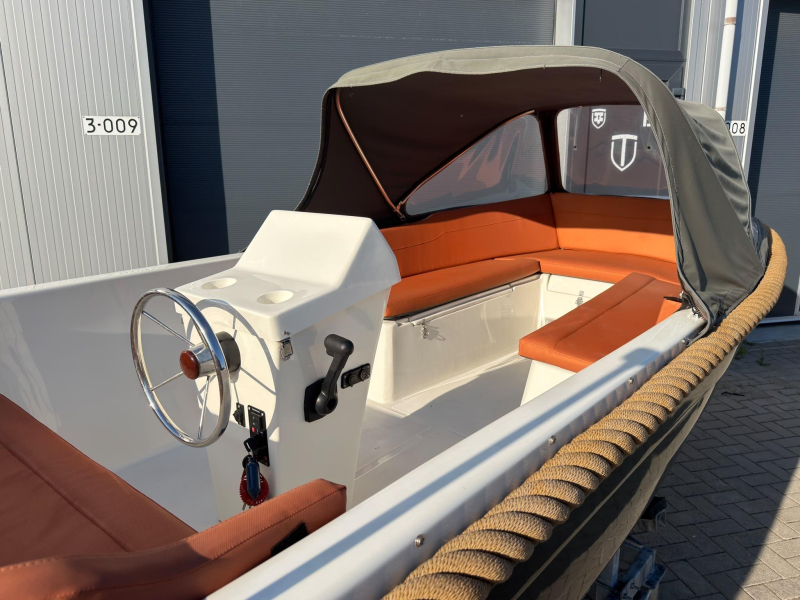 Liberty 555 Tender — foto 5 van 12
