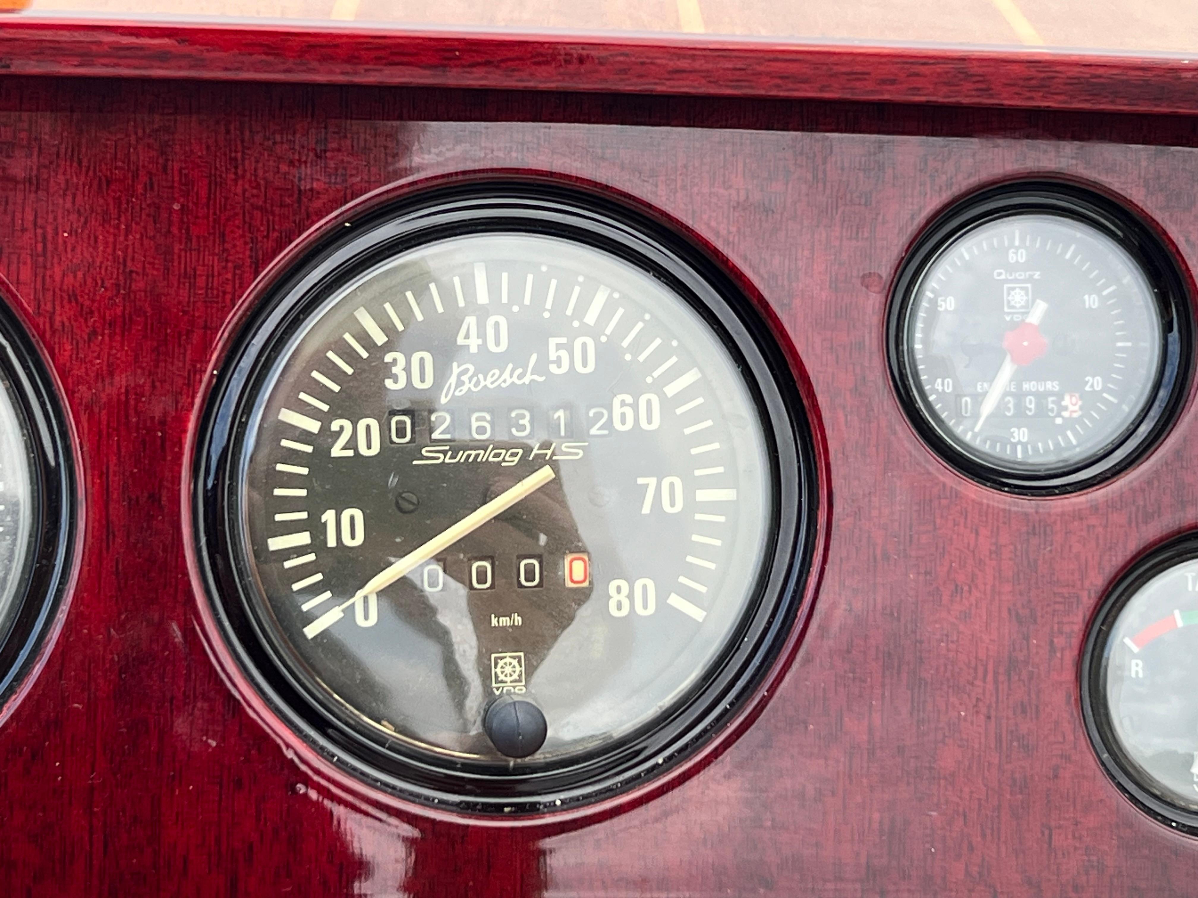 Boesch 850 Runabout Deluxe — foto 31 van 40