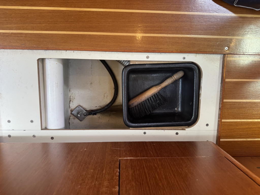 Hunter 356 — foto 46 van 72