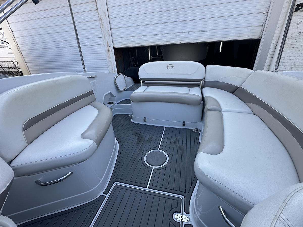 Crownline E6 — foto 15 van 22