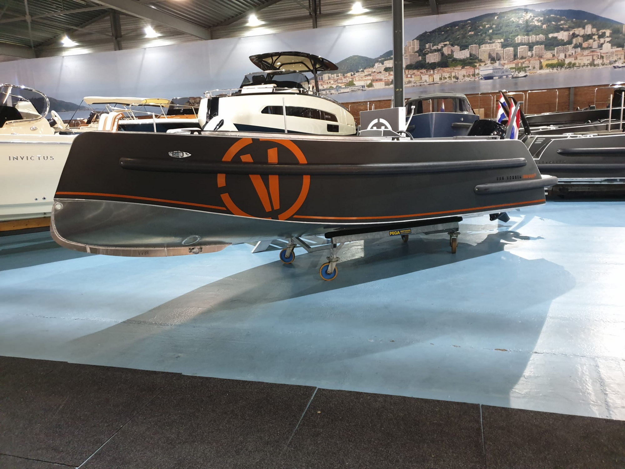 Van Vossen VanVossen Tender 650 sport R met Mercury 225 pk V6! — foto 5 van 12