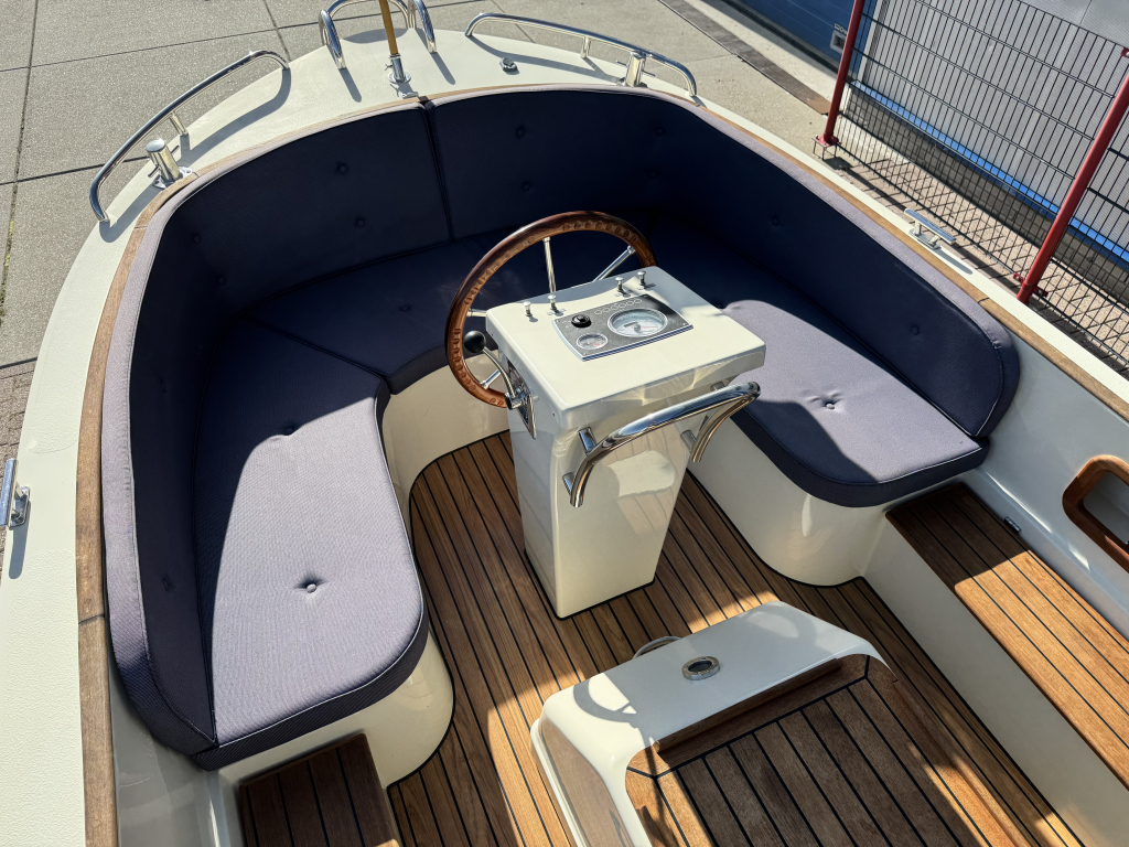 Maril 650 met Vetus 27 pk — foto 9 van 20