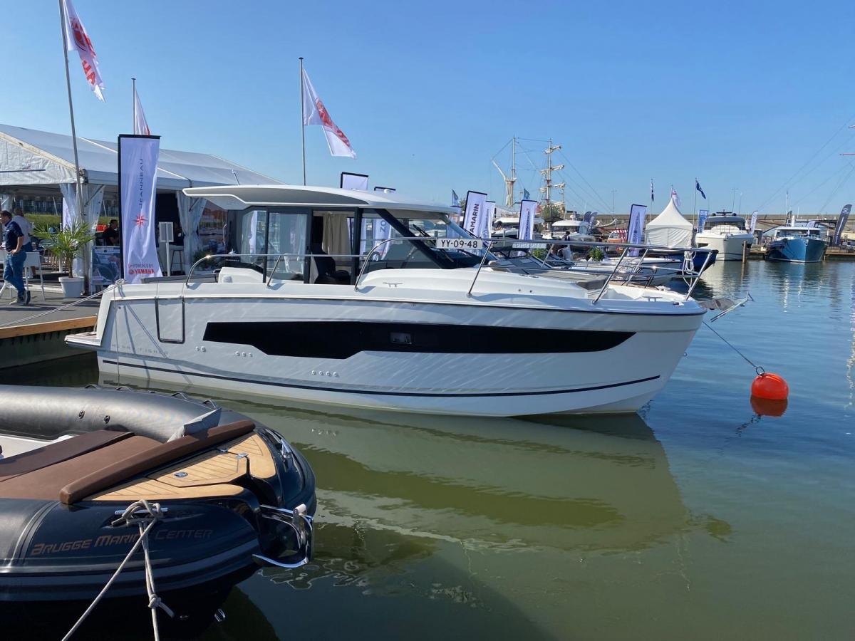 Jeanneau Merry Fisher 895 serie 2. Dit schip is aanwezig op de Yamaha stand van hiswa te water 2026. — foto 20 van 48