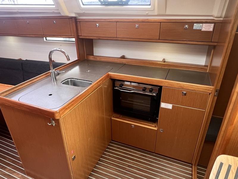 Bavaria Cruiser 37-3 — foto 3 van 49