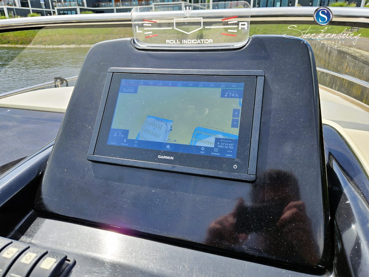 Invictus 280 GT — foto 23 van 42