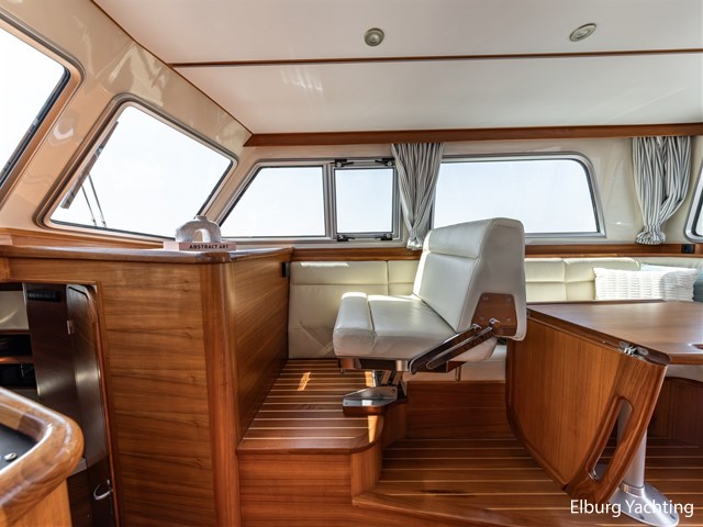 North Line 42 - Wheelhouse — foto 6 van 93