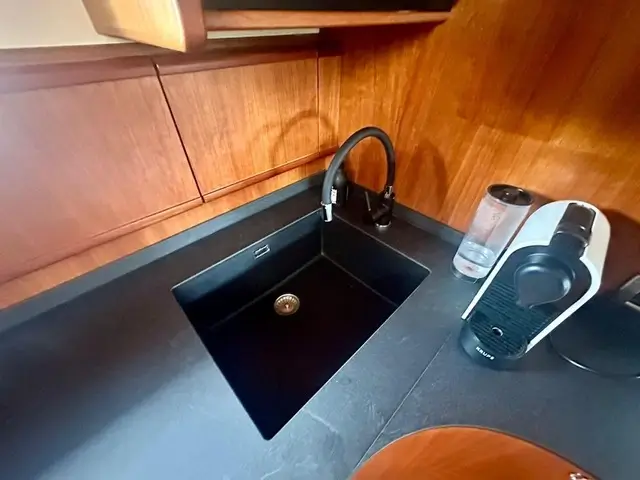 Conam 58 Sport HT - BluYachting — foto 8 van 12