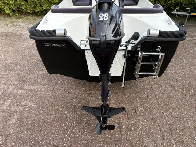 VAARKLAAR!! Twins 435 met buiskap en Tohatsu  9.8 PK — foto 10 van 14