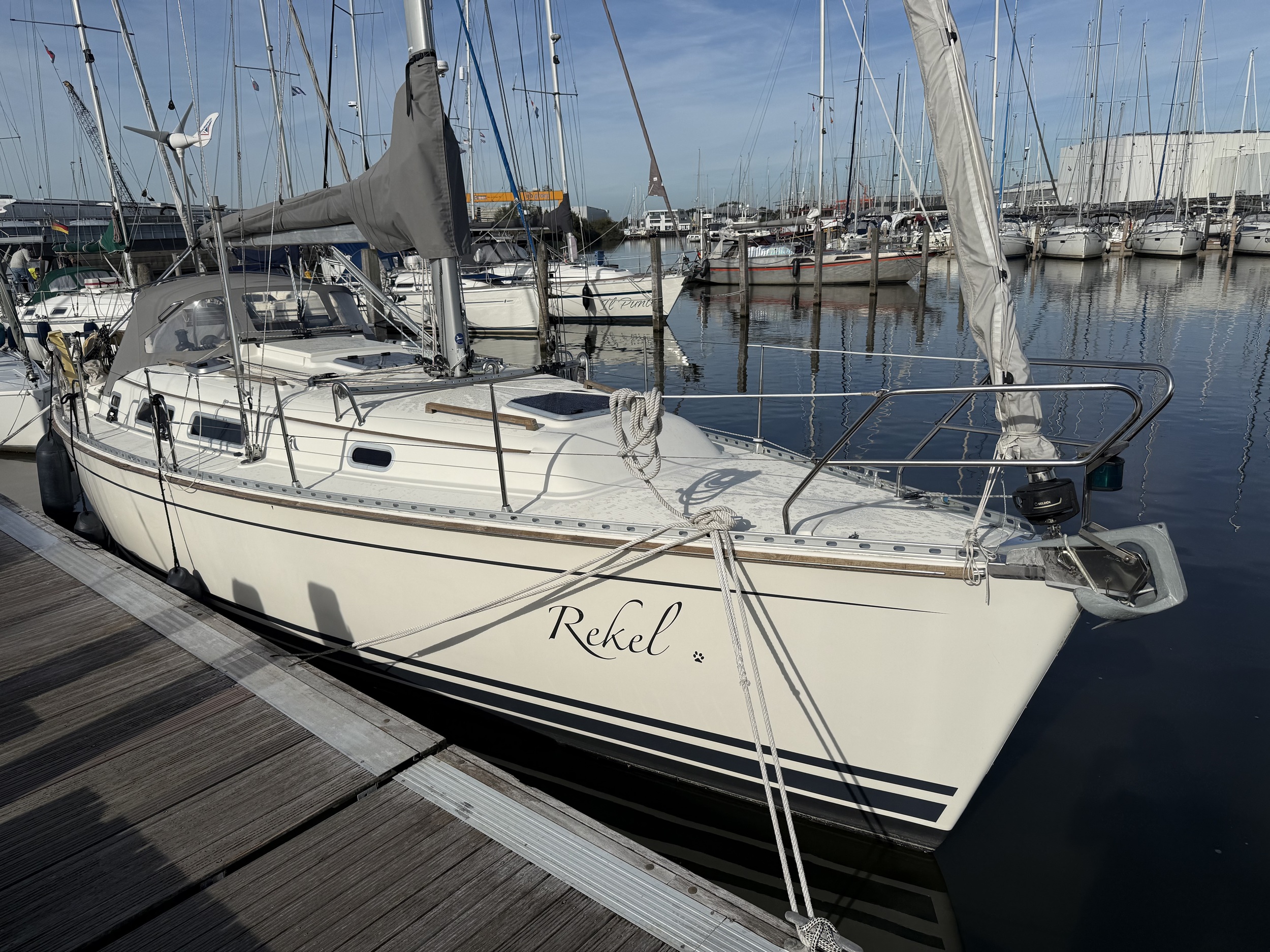 Hanse 341
