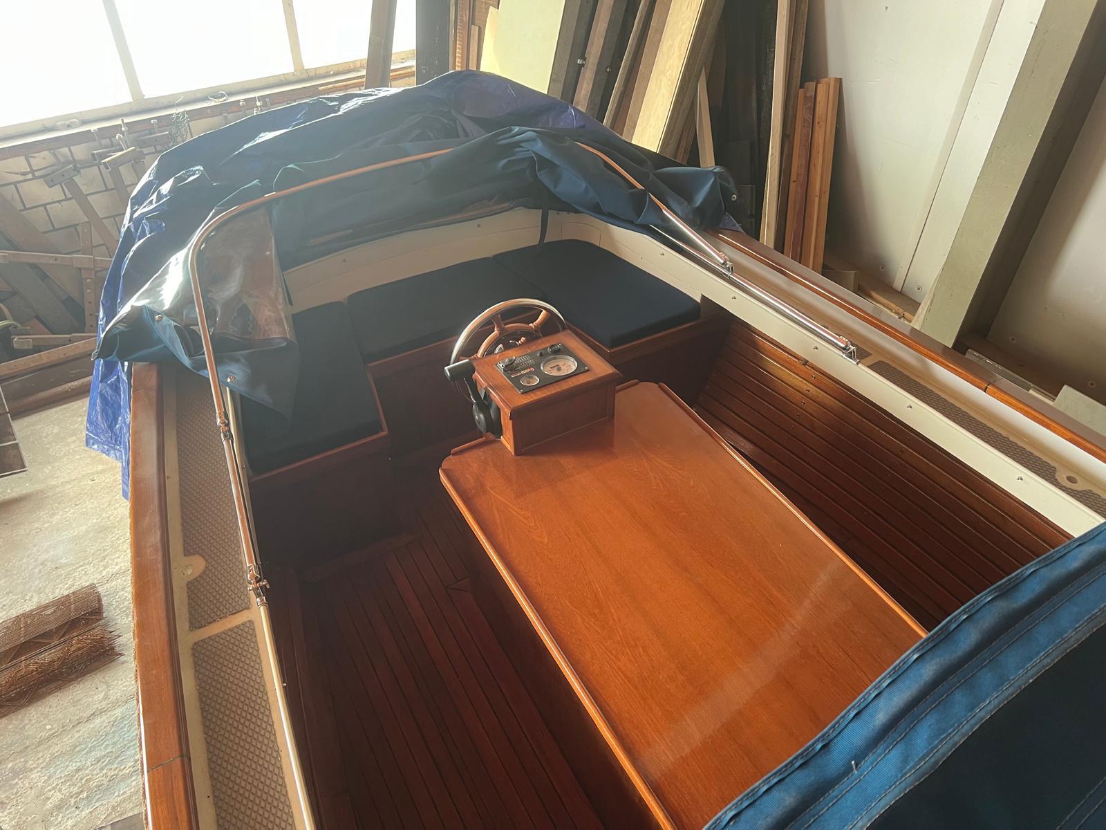 Overnaadse Sloep 750 — foto 12 van 27