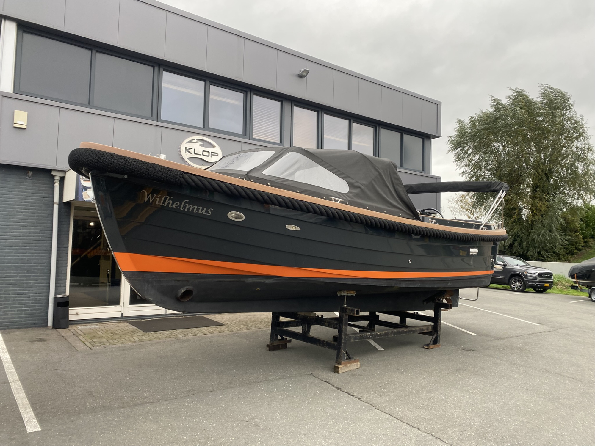 Maril 880 met Nanni diesel 200 pk - bouwjaar 2017 — foto 2 van 16
