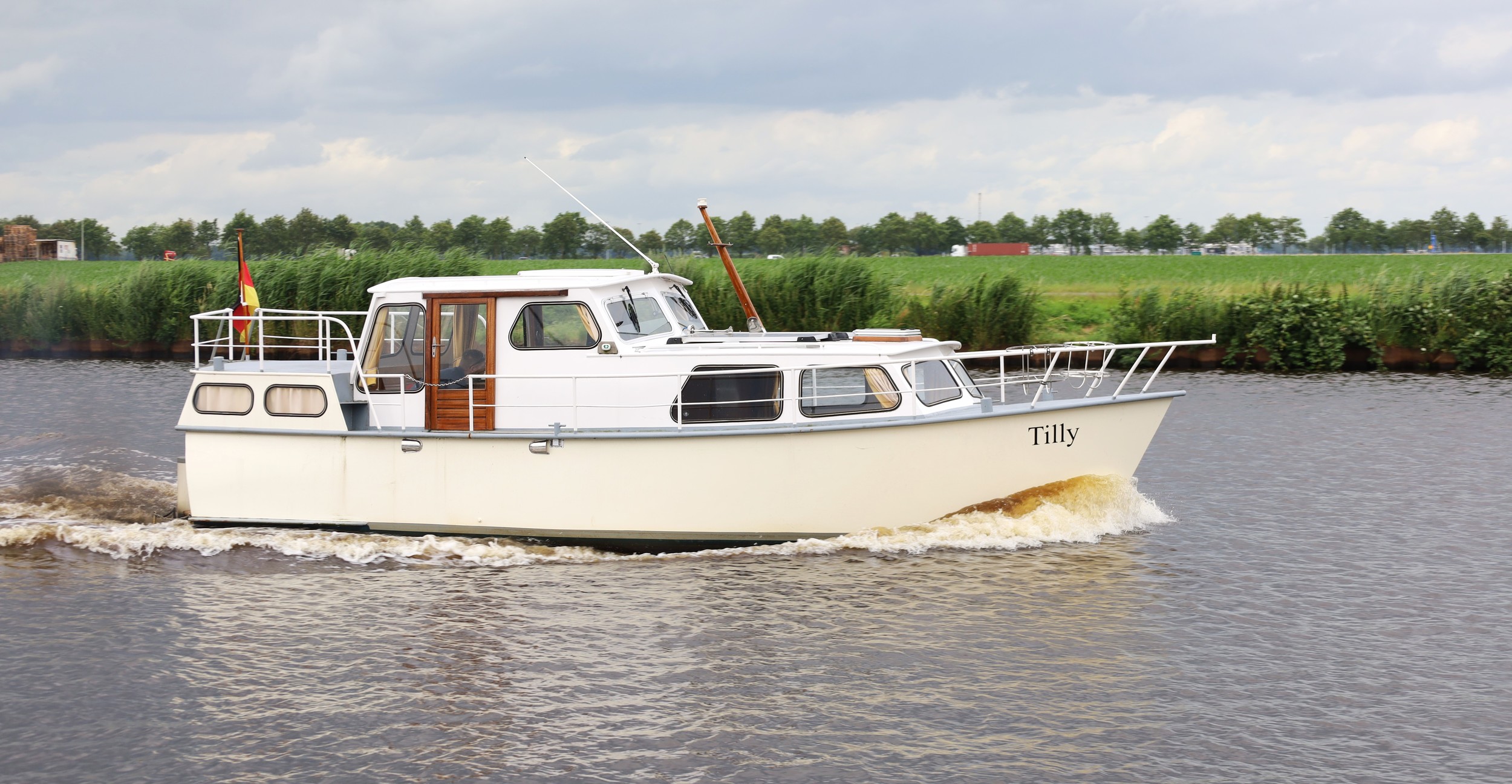 Hoekstra Kruiser 950 GSAK — foto 2 van 32