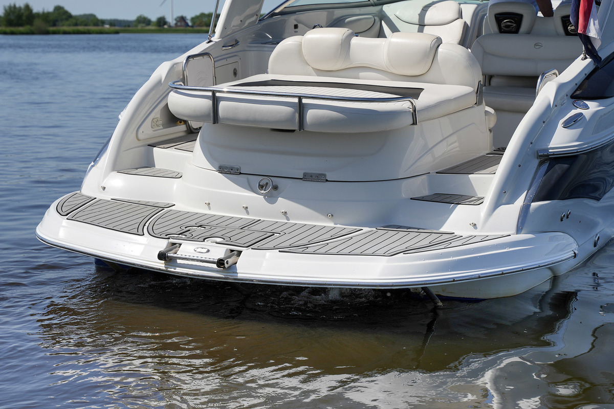 Crownline 315 SCR — foto 36 van 43