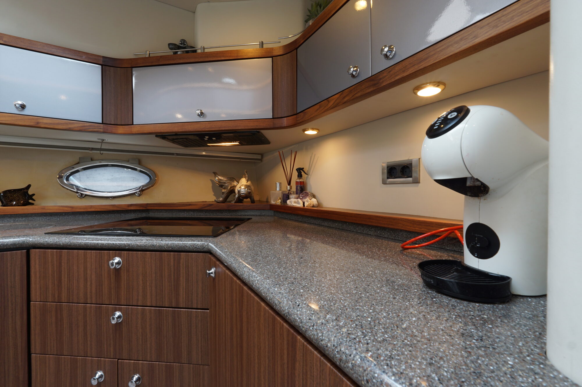 Sunseeker 62 Manhattan — foto 28 van 86