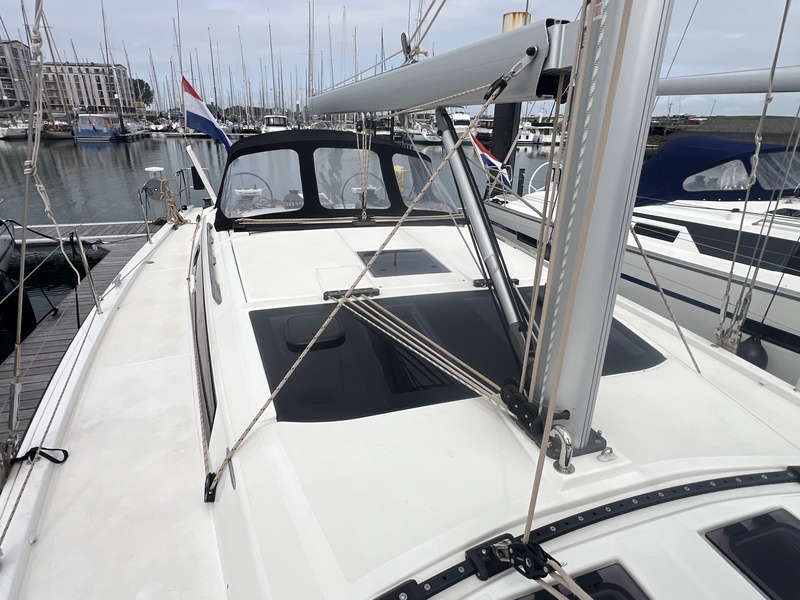 Dufour 430 GL — foto 39 van 63