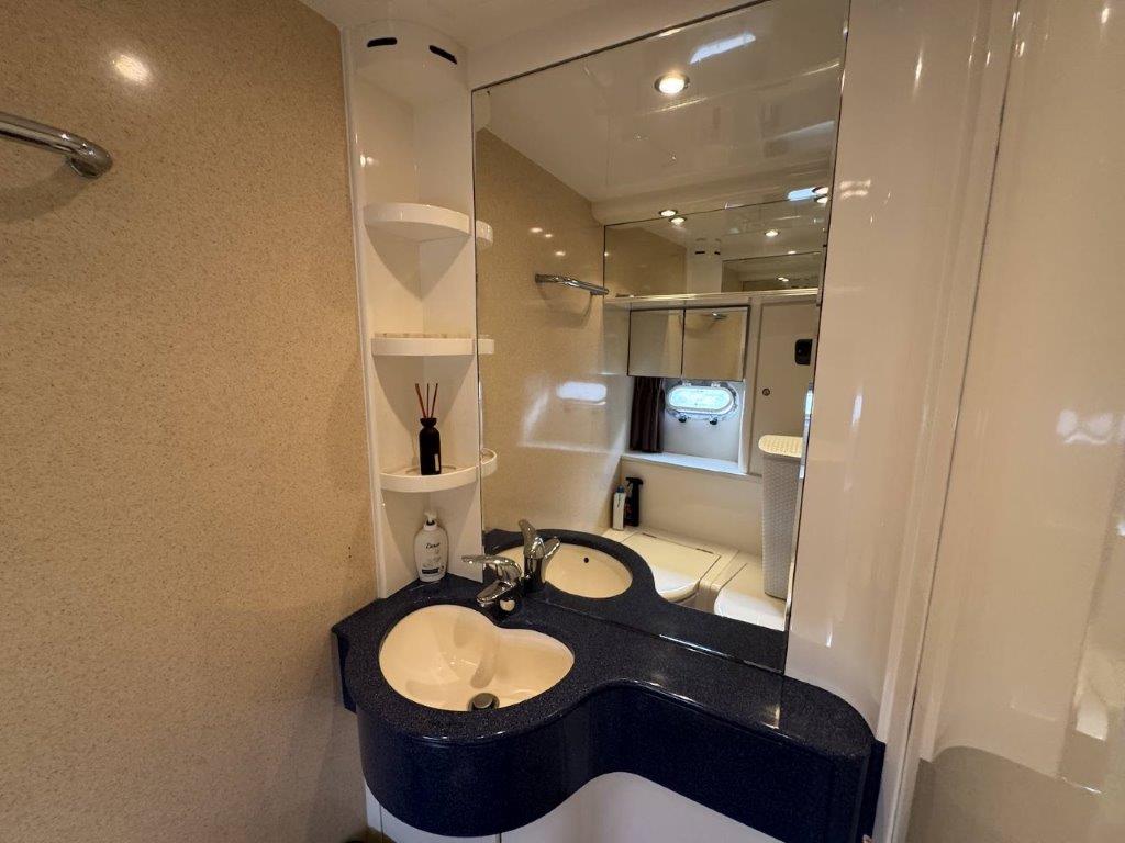 Azimut 50 FLY — foto 26 van 56