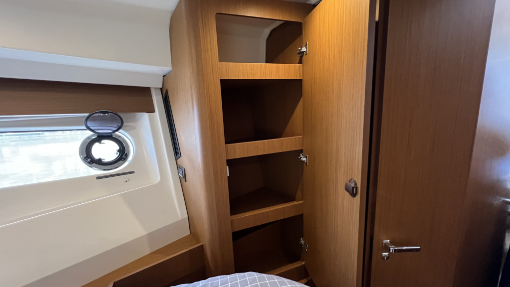 Beneteau Swift Trawler 35 — foto 62 van 76