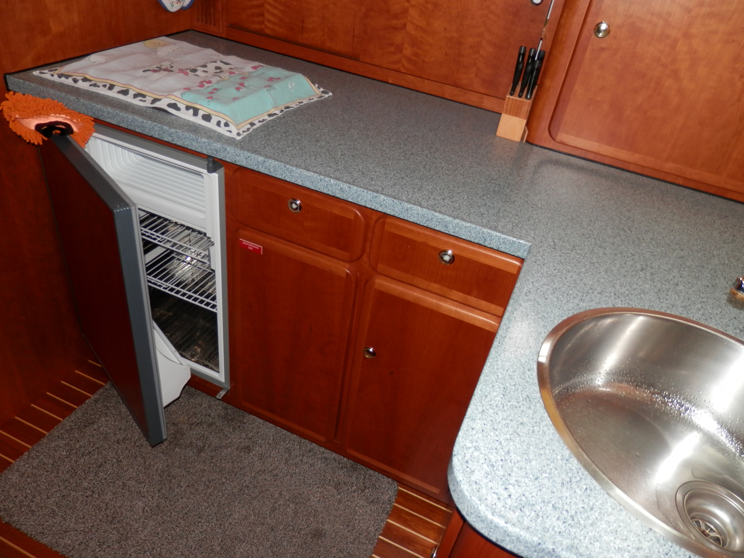 Linssen 380 Dutch Sturdy AC Twin — foto 17 van 37