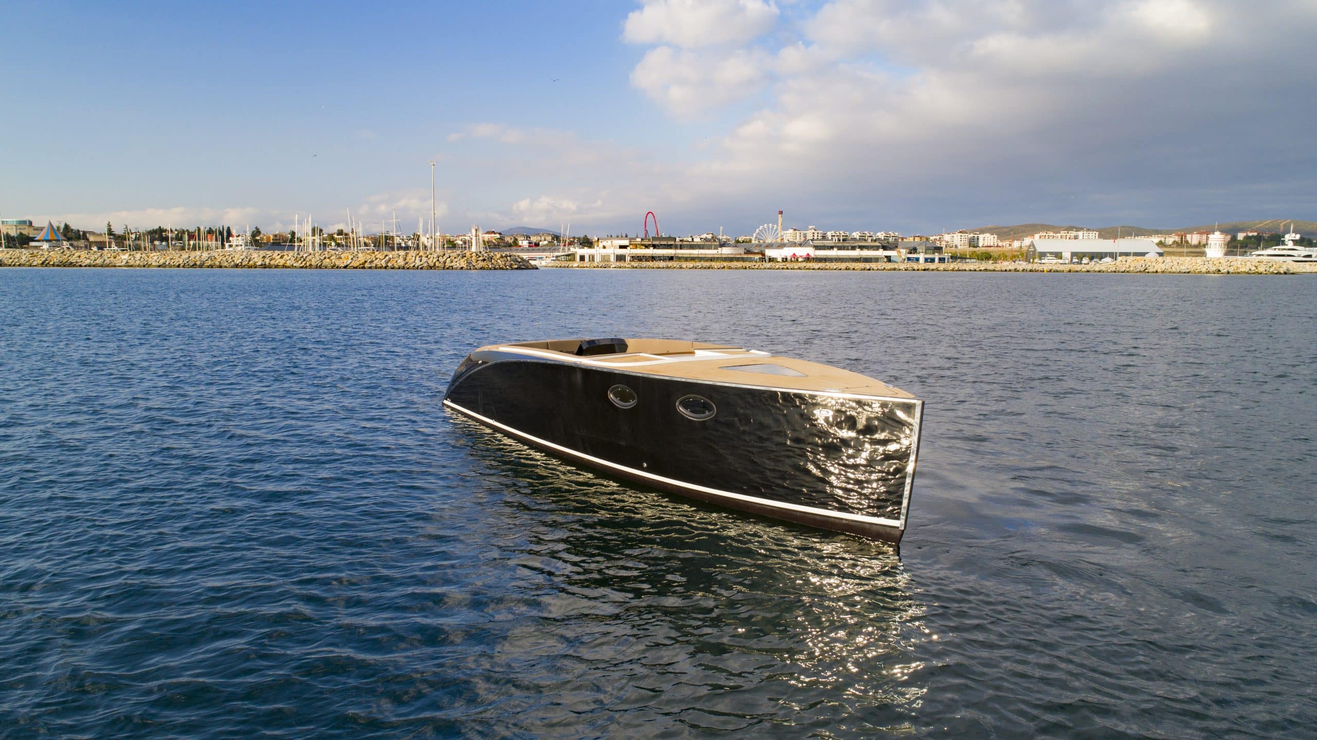 Outlaw 999 — foto 5 van 21