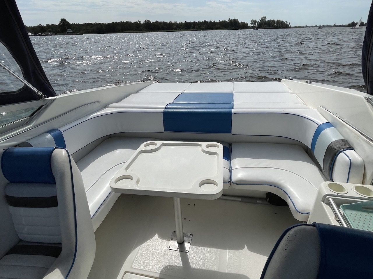 Sea Ray 260 OR — foto 8 van 18