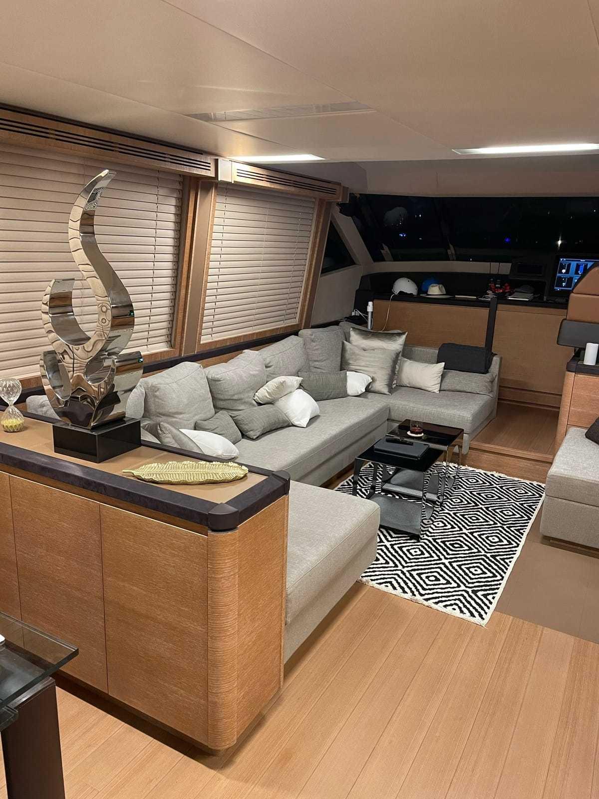Monte Carlo Yachts MCY 76 — foto 12 van 24