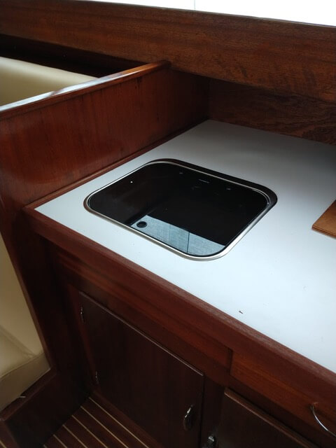 Chris Craft Commander 31 - Natante - BluYachting — foto 10 van 12
