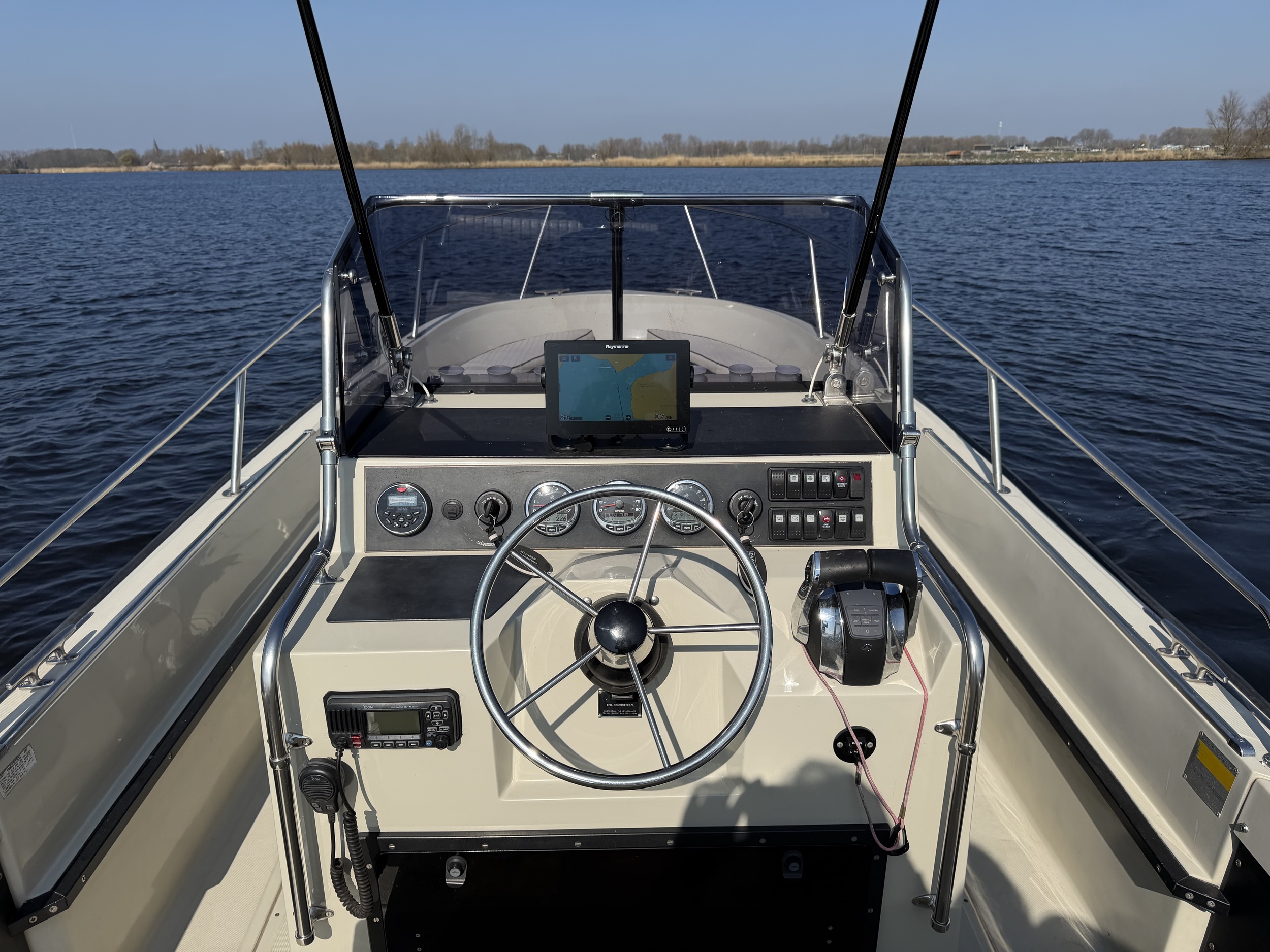 Boston Whaler 25 Outrage — foto 27 van 37