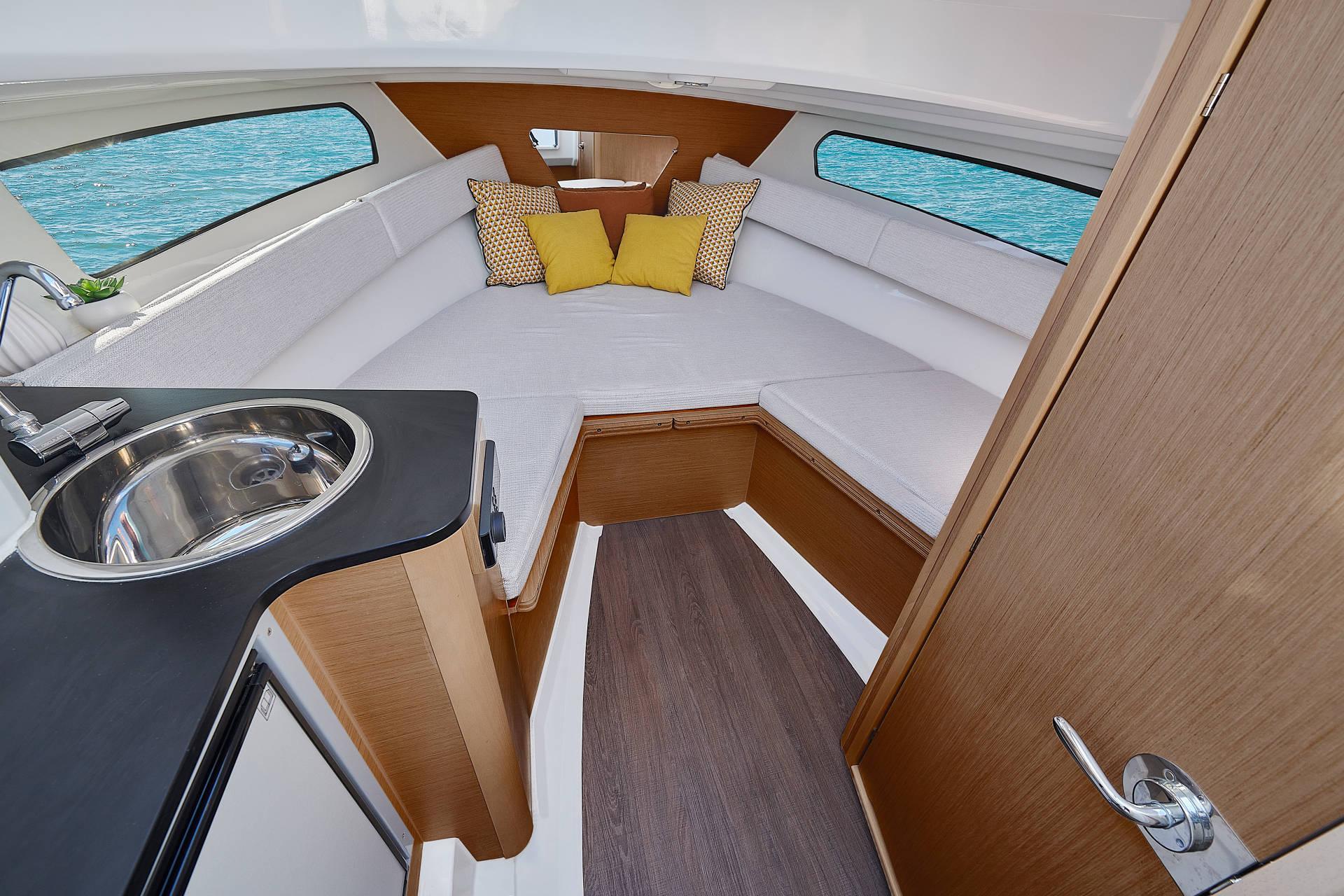 Jeanneau Cap Camarat 7.5 WA Serie 3 — foto 19 van 35