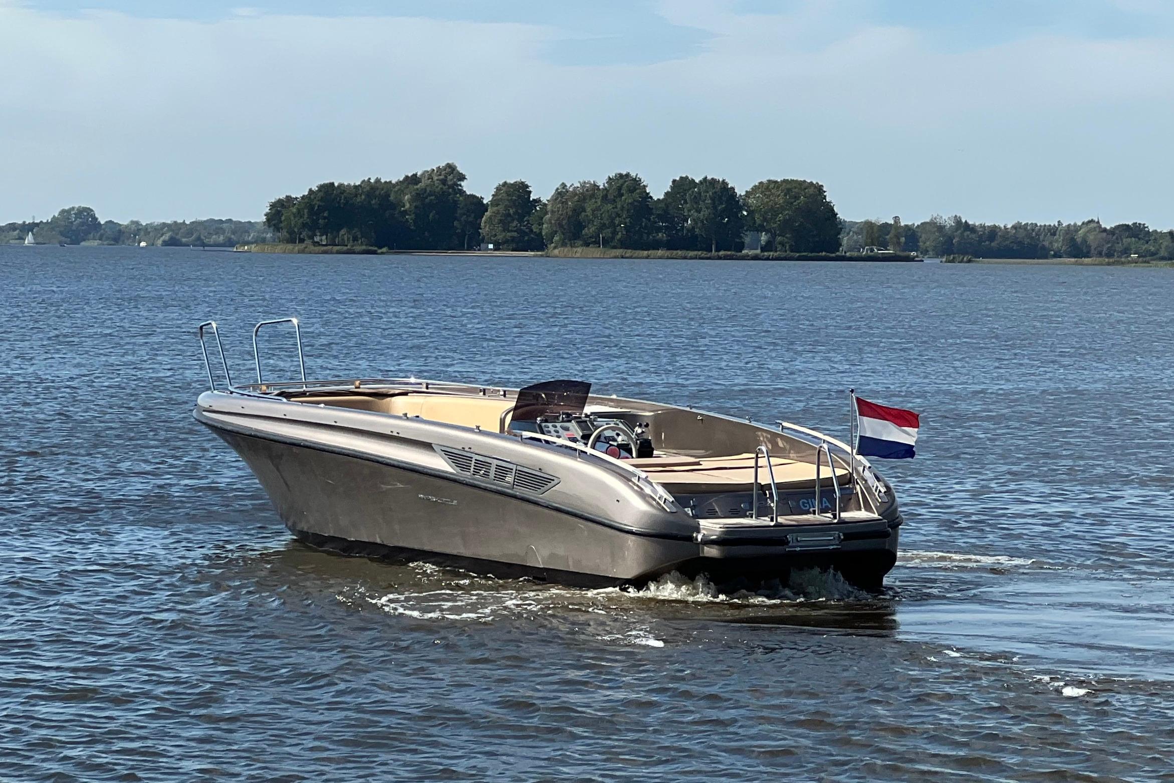 Riva Shuttle — foto 12 van 34