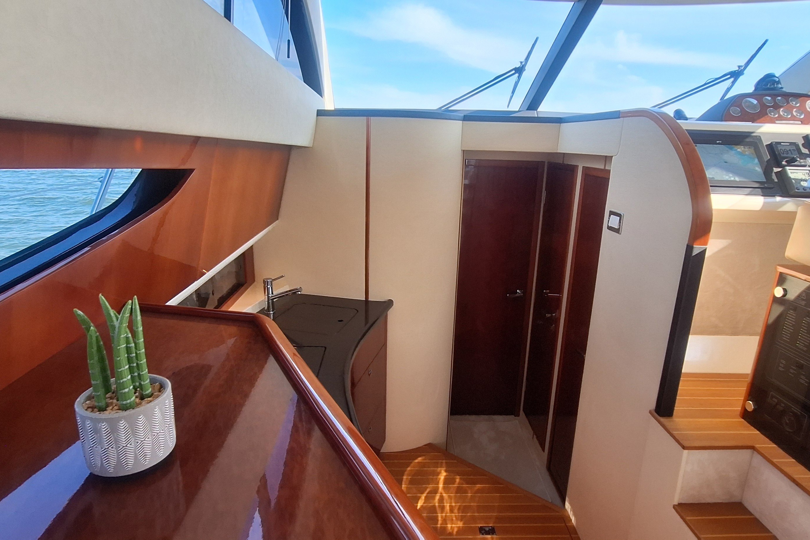 Fairline Phantom 40 — foto 65 van 87