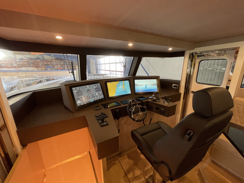 Storm X55 — foto 16 van 82