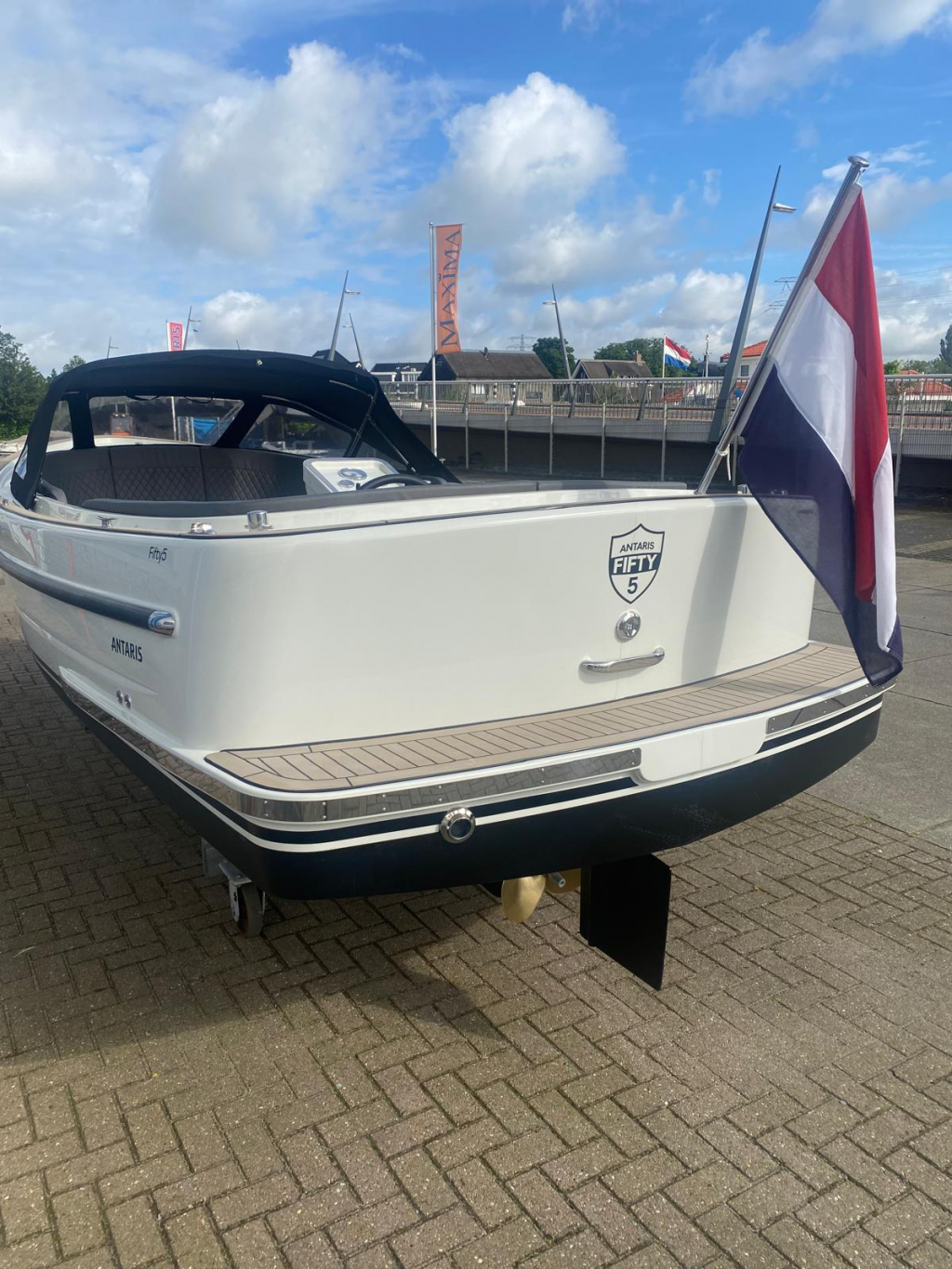 Antaris Fifty5 met Vetus 27pk — foto 7 van 16