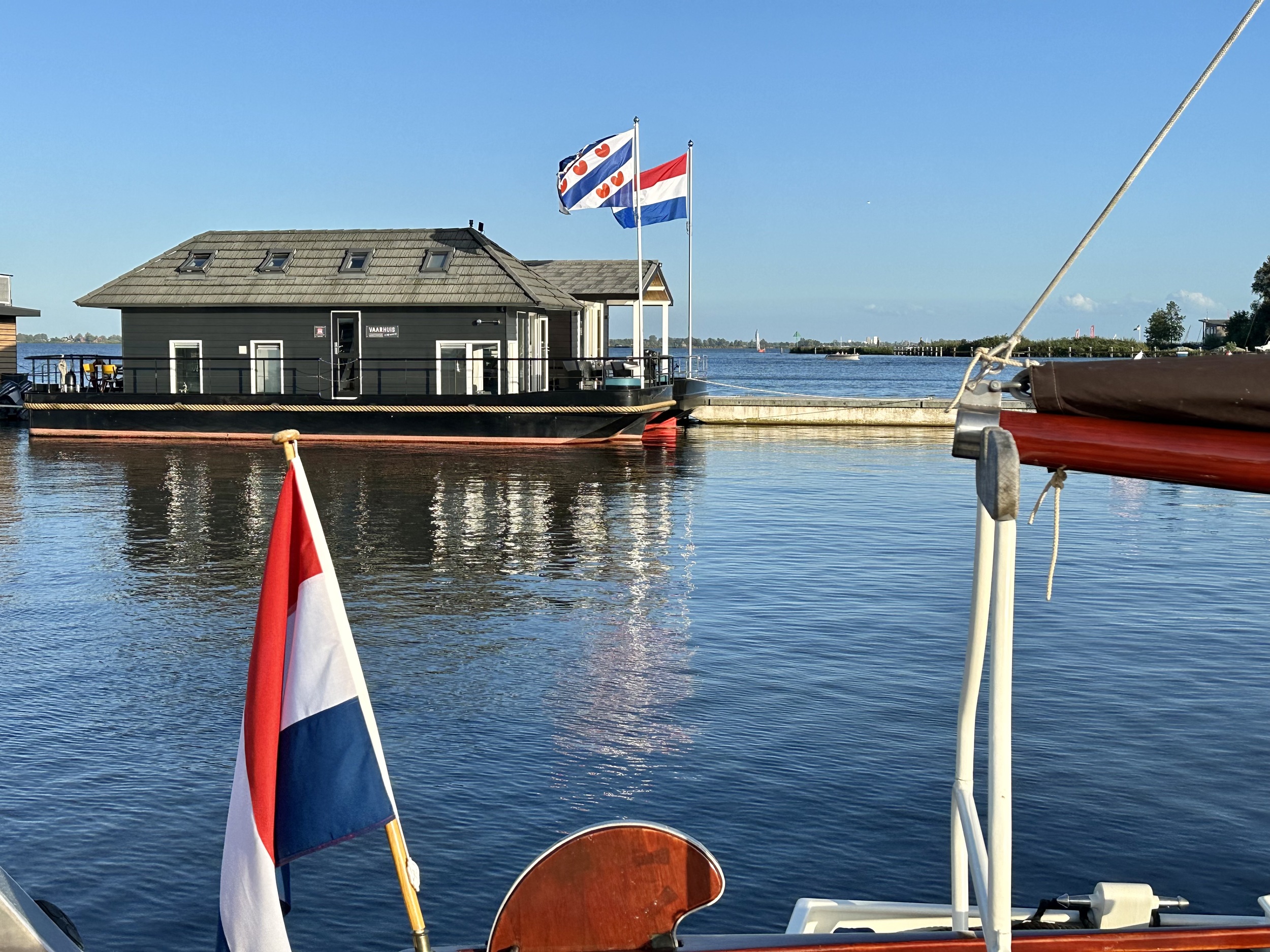 Prins HomeShip 1350 | VaarHuis | Houseboat | Flark | Varende Huisboot — foto 41 van 47