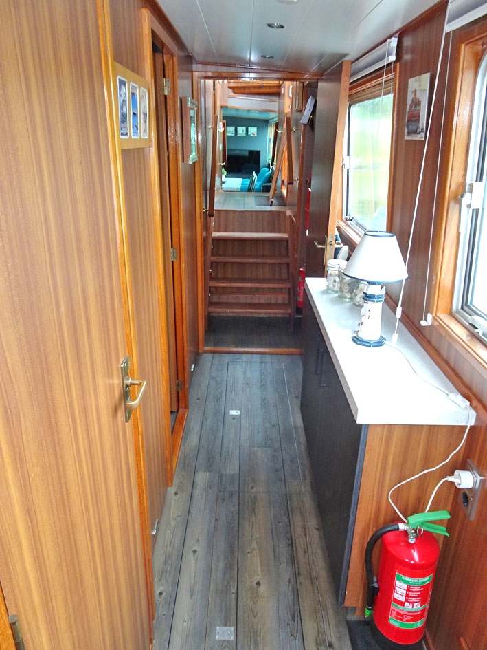 Luxe Varend Woonschip Rijn gecertificeerd — foto 48 van 71