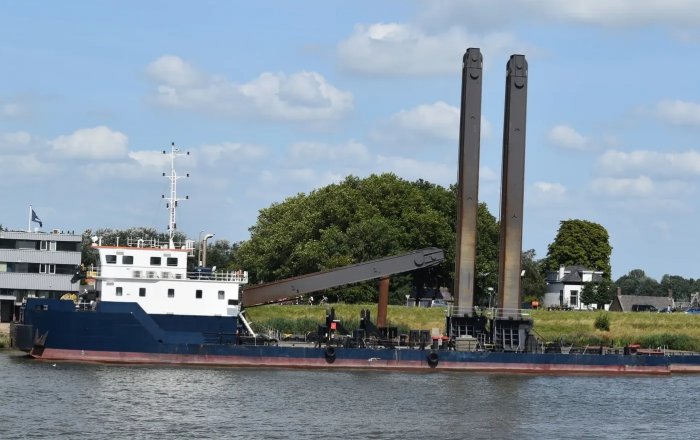 7800 KW - Beroepsschip - Staal - 2020 — foto 2 van 2