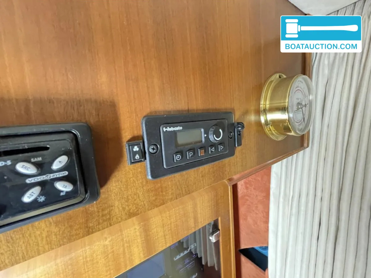 Galeon 390 FLY nu in de online veiling. — foto 33 van 35