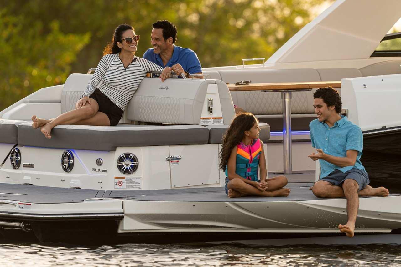 Sea Ray SLX 400 — foto 8 van 14