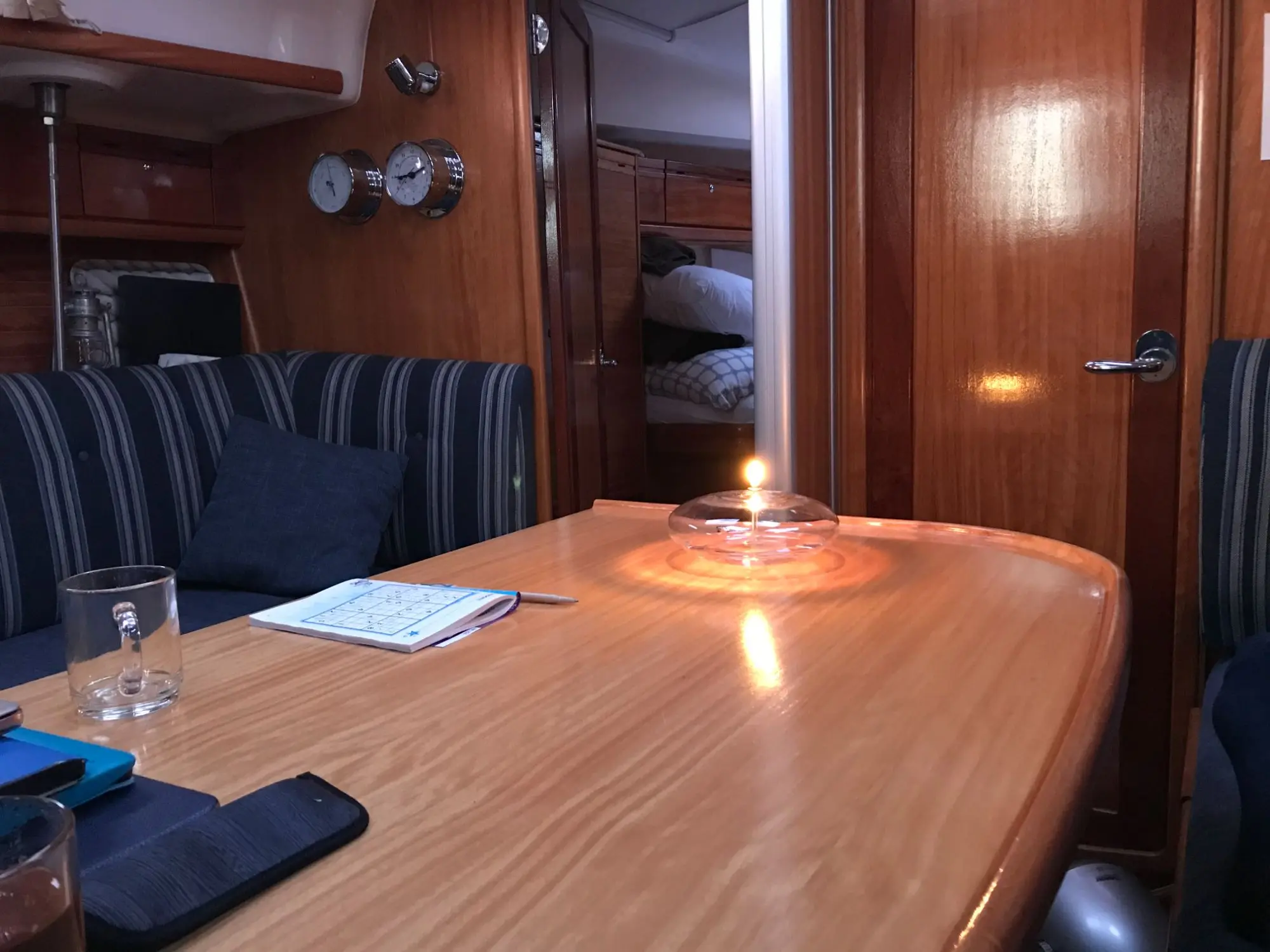 Bavaria 37 3 — foto 15 van 21