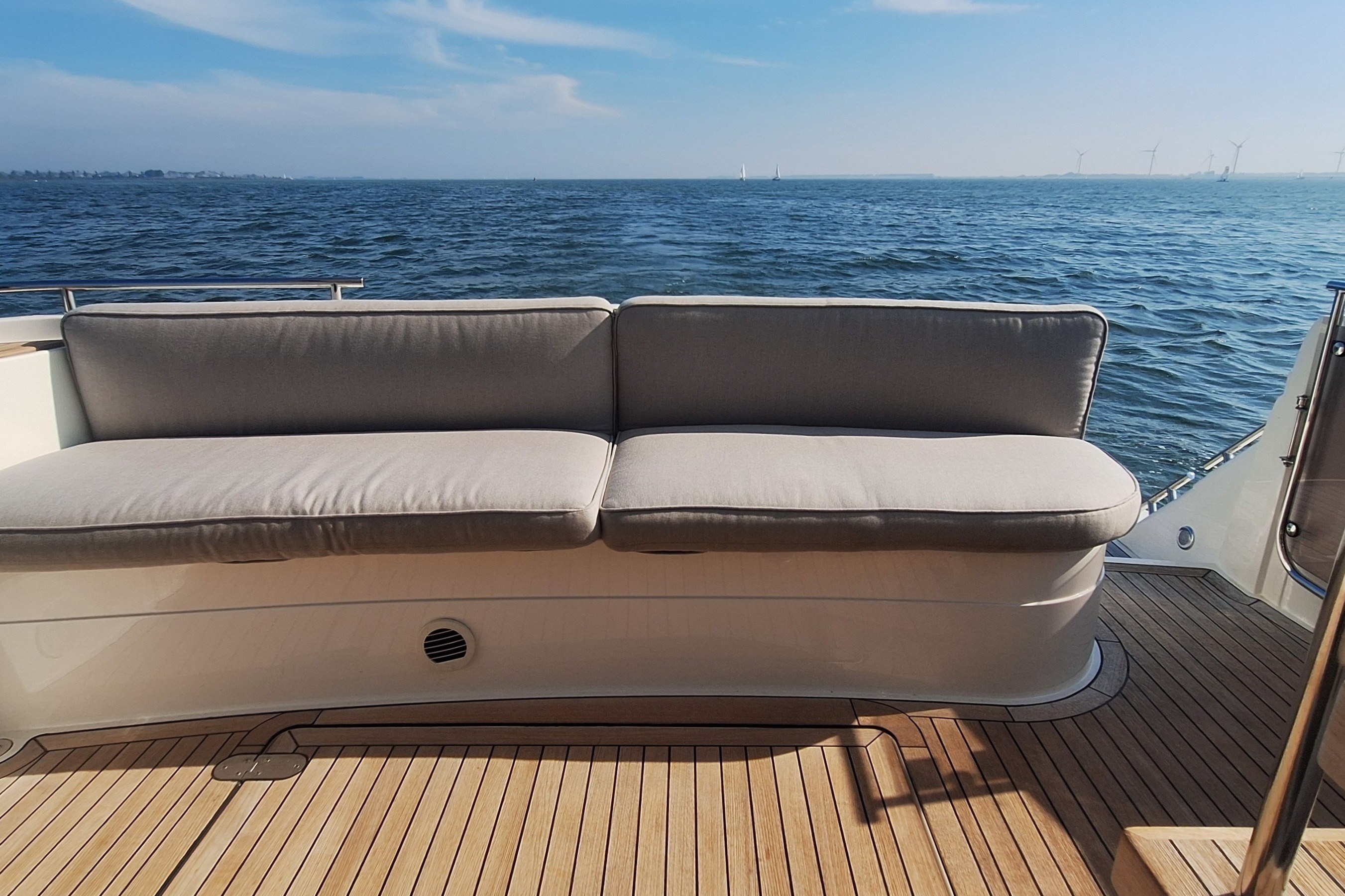 Fairline Phantom 40 — foto 40 van 87