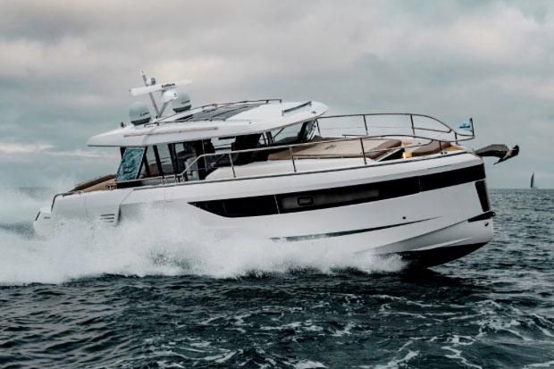 Wellcraft 44 Explorer FKA Wellcraft 435 — foto 3 van 11