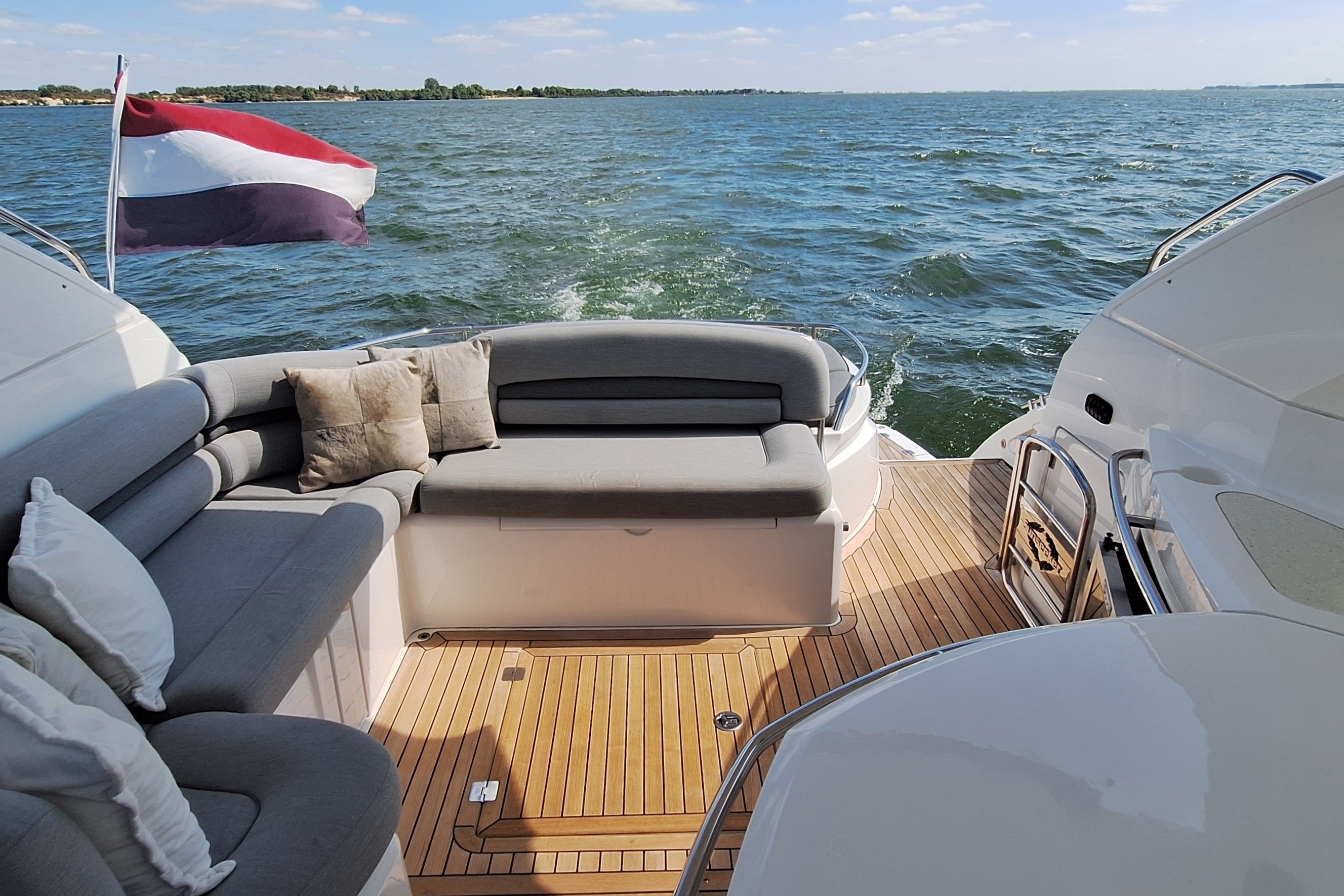 Sunseeker Portofino 47 — foto 26 van 92