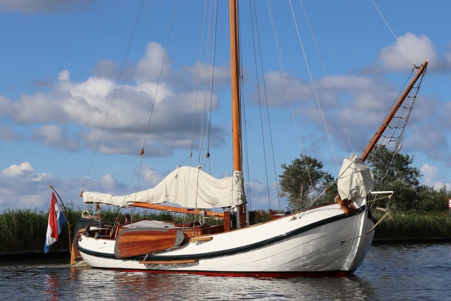 Lemsteraak Bonte Walvis - Roefuitvoering Stofberg 1320  — foto 3 van 54
