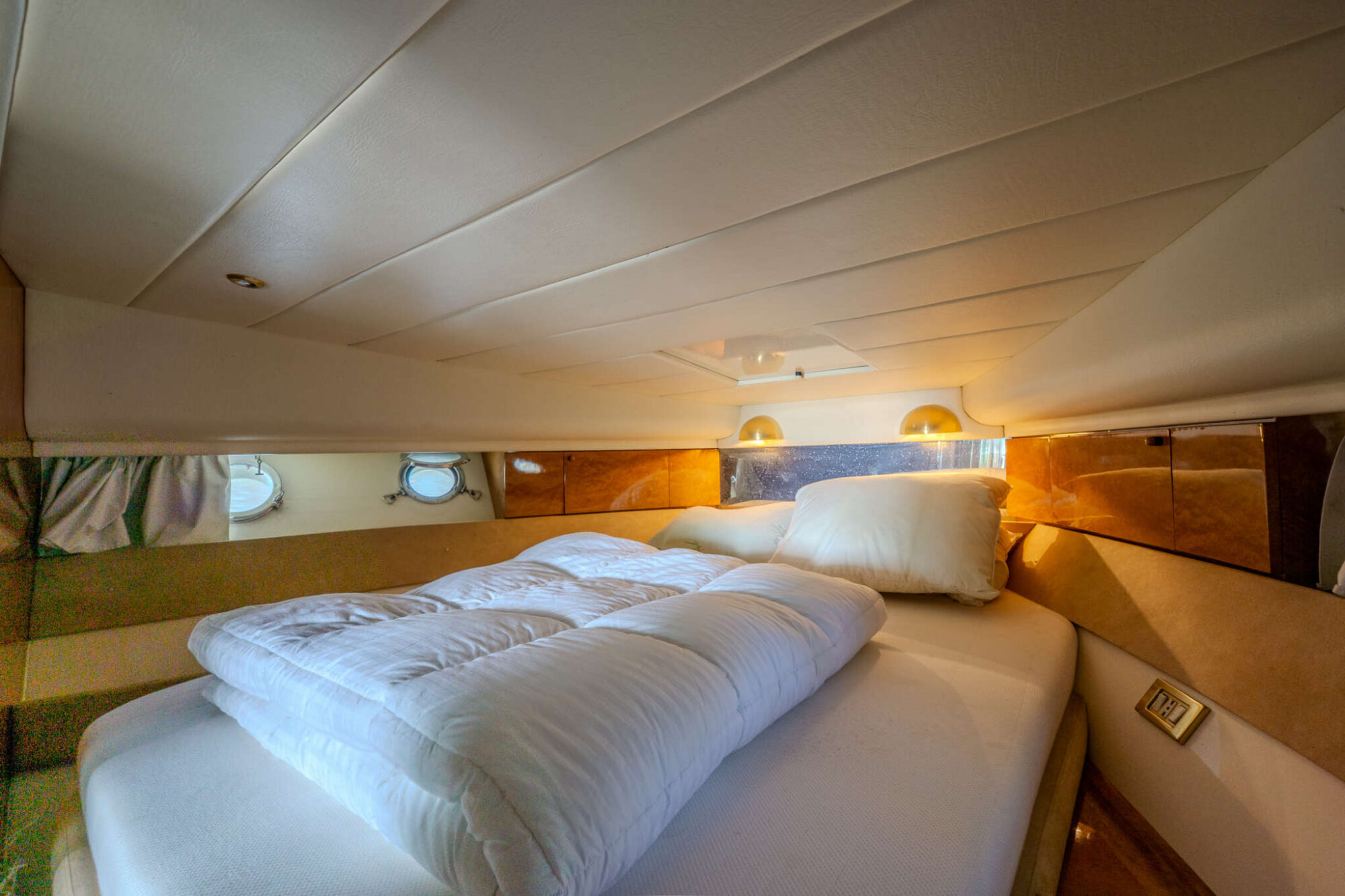 Mochi Craft 43 Flybridge — foto 34 van 69
