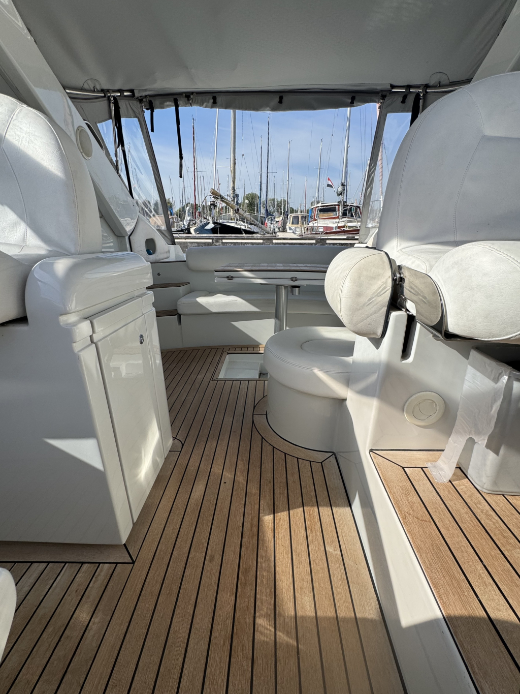 Pershing 37 — foto 22 van 42