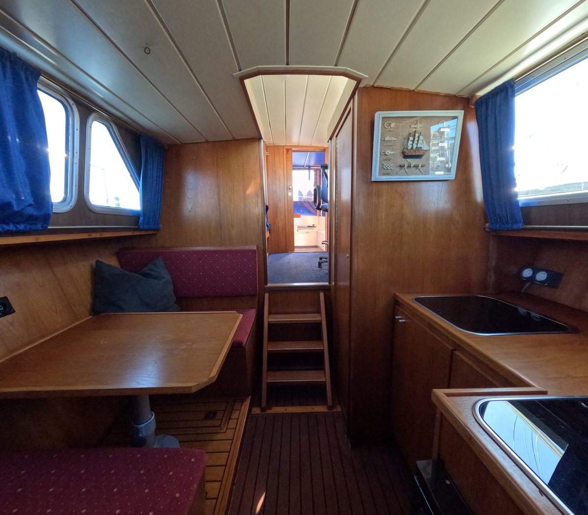 Beachcraft 850 Refit — foto 2 van 36