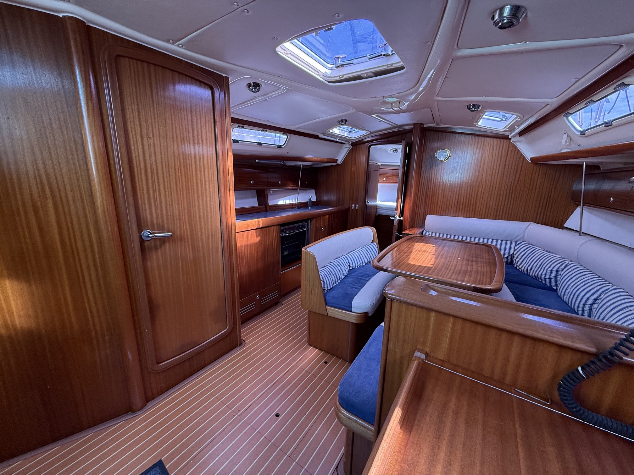 Bavaria 38-3 — foto 3 van 13